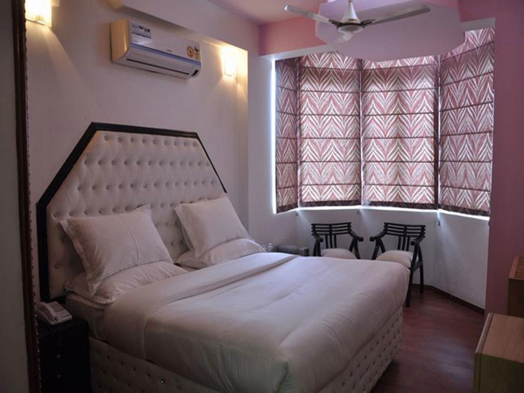 The Royal Court Hotel Nainital Szoba fotó