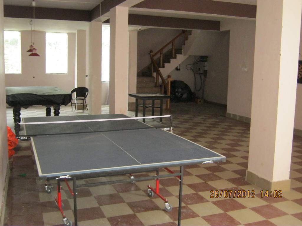The Royal Court Hotel Nainital Kültér fotó