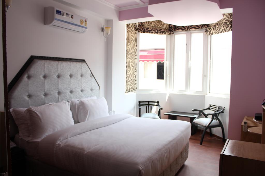 The Royal Court Hotel Nainital Szoba fotó