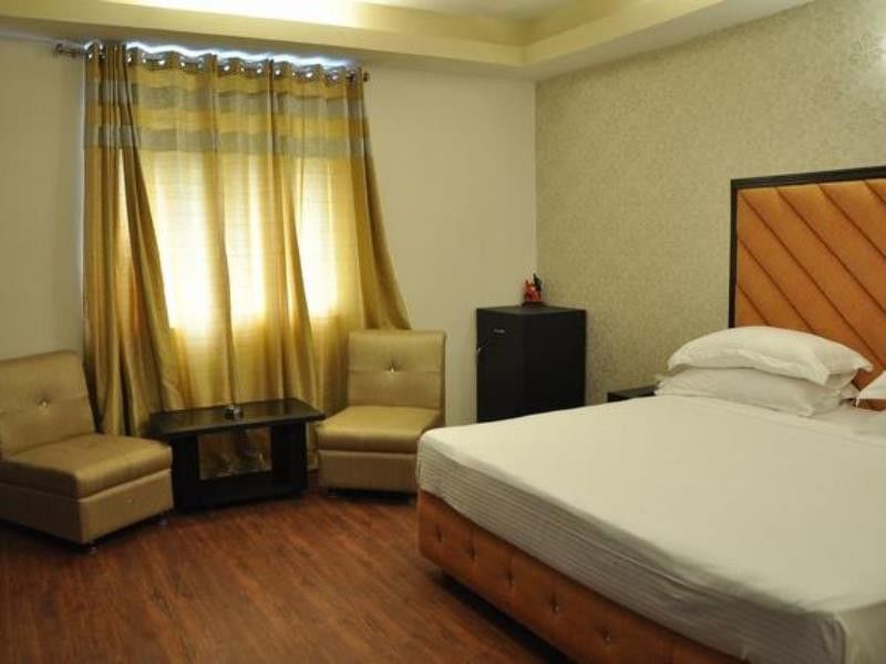 The Royal Court Hotel Nainital Kültér fotó