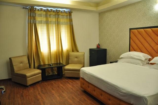 The Royal Court Hotel Nainital Kültér fotó